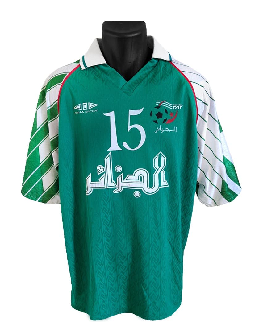 Algeria 2000 away kit