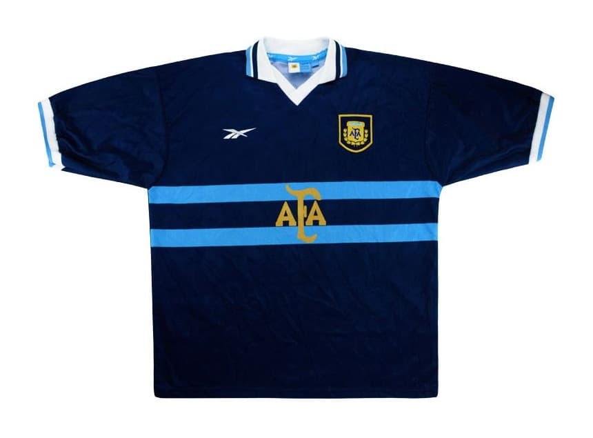 Argentina 2000 away kit