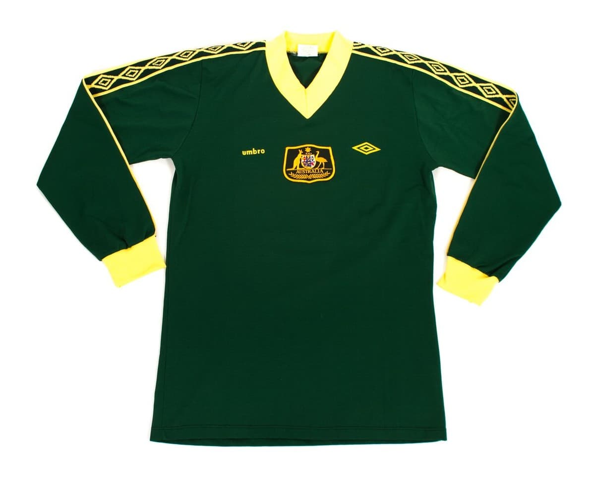 Australia 1980 away kit