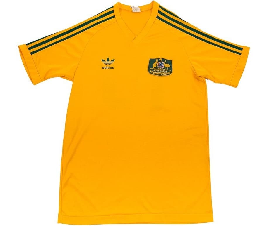 Australia 1984 home kit