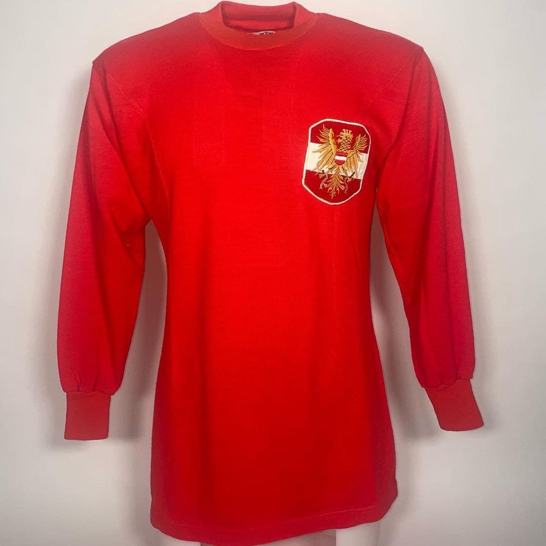 Austria 1973 away kit