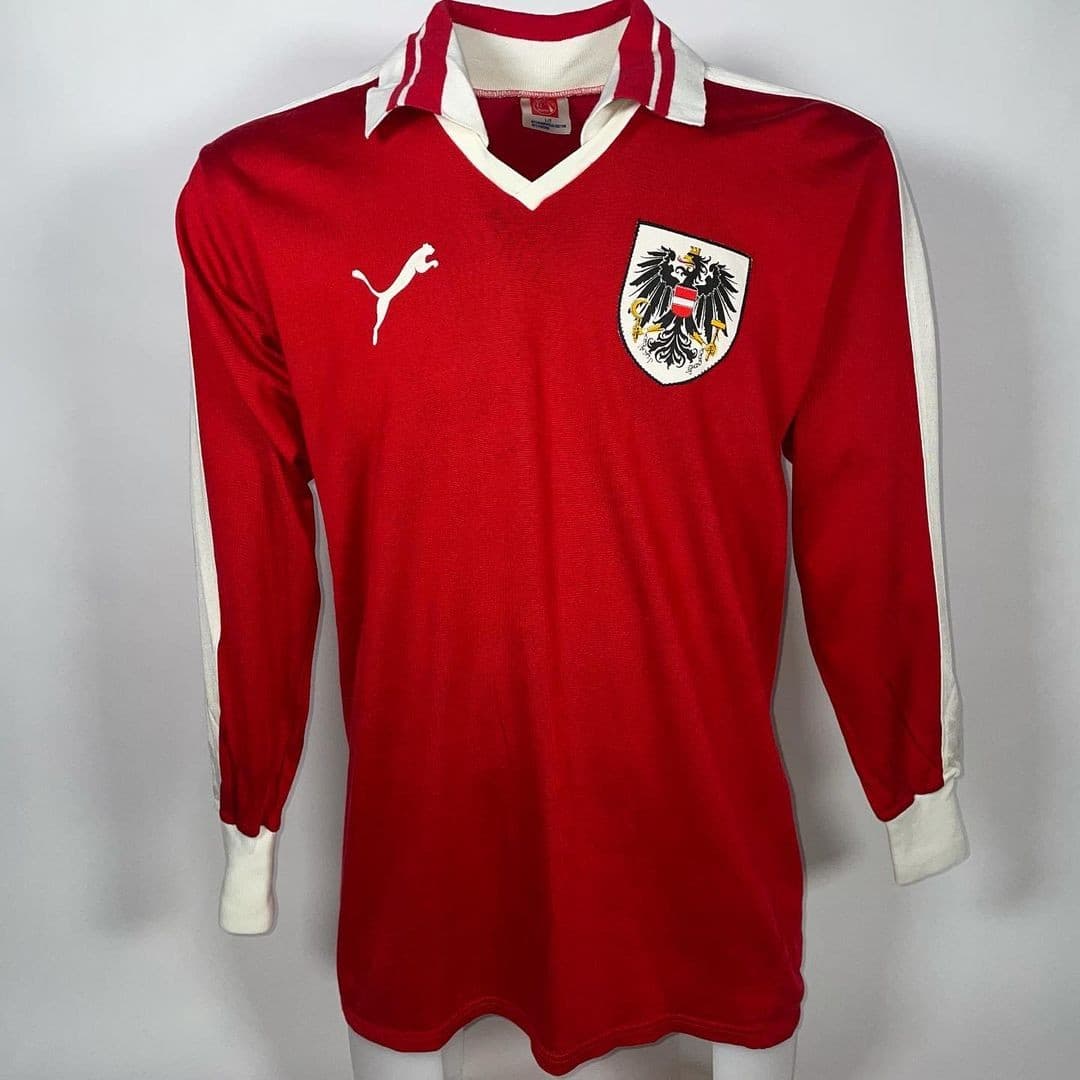 Austria 1980 away kit
