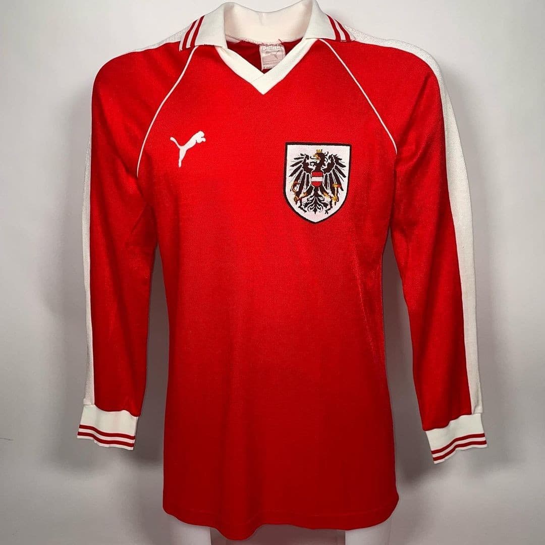 Austria 1982 away kit