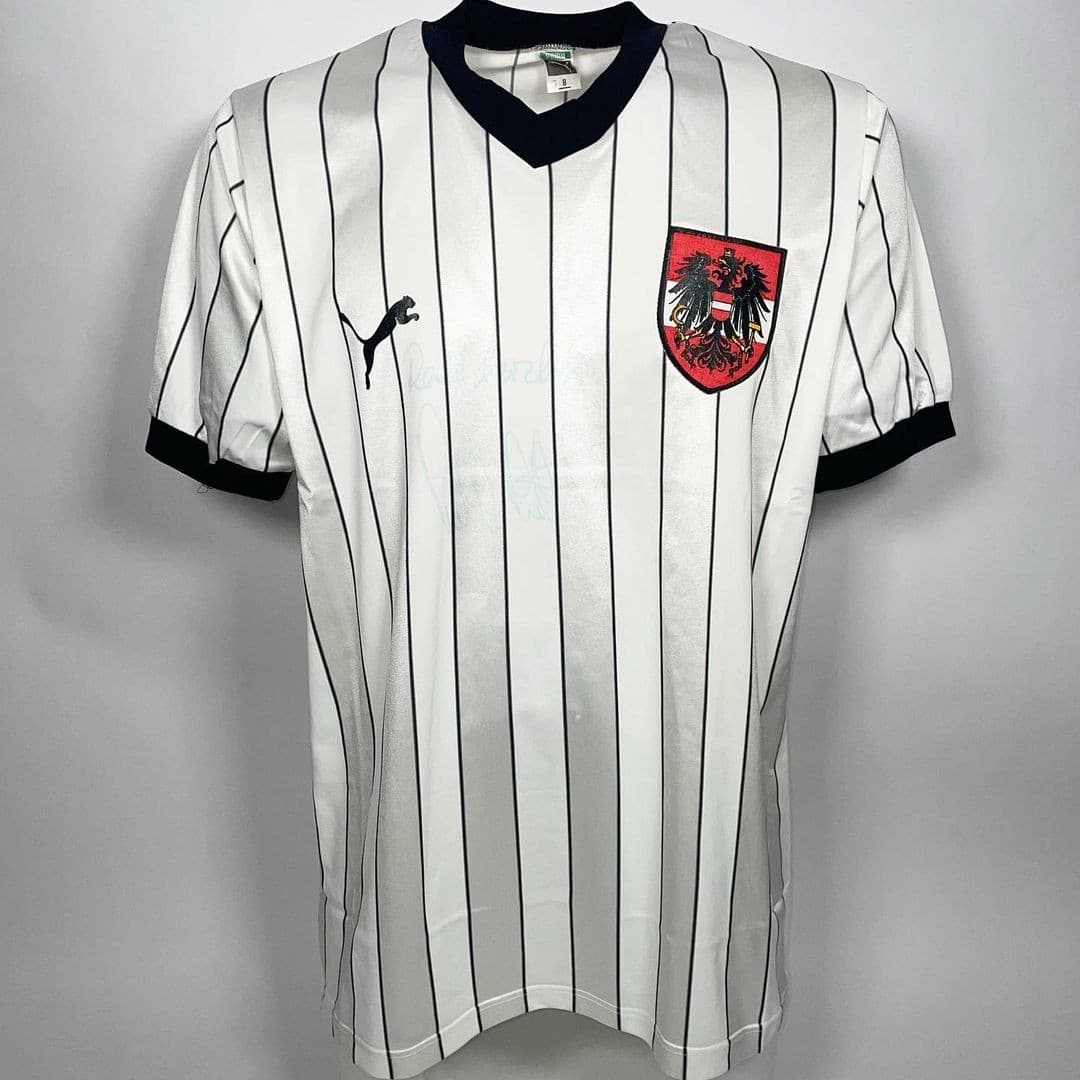 Austria 1984 home kit