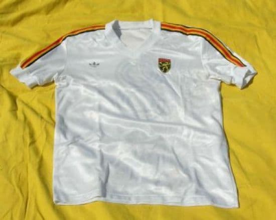 Belgium 1976 away kit