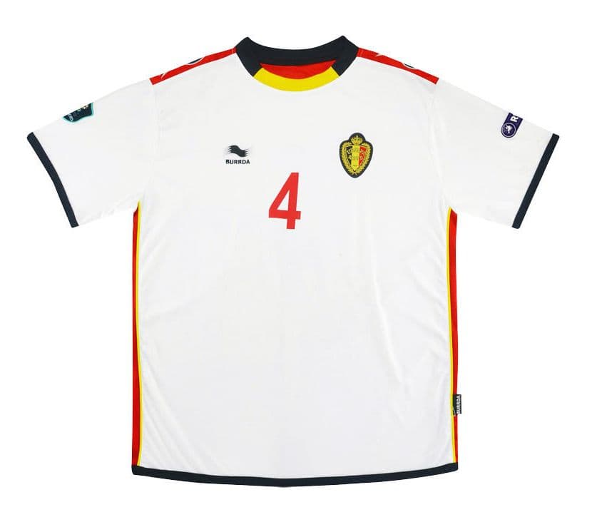 Belgium 2010 away kit