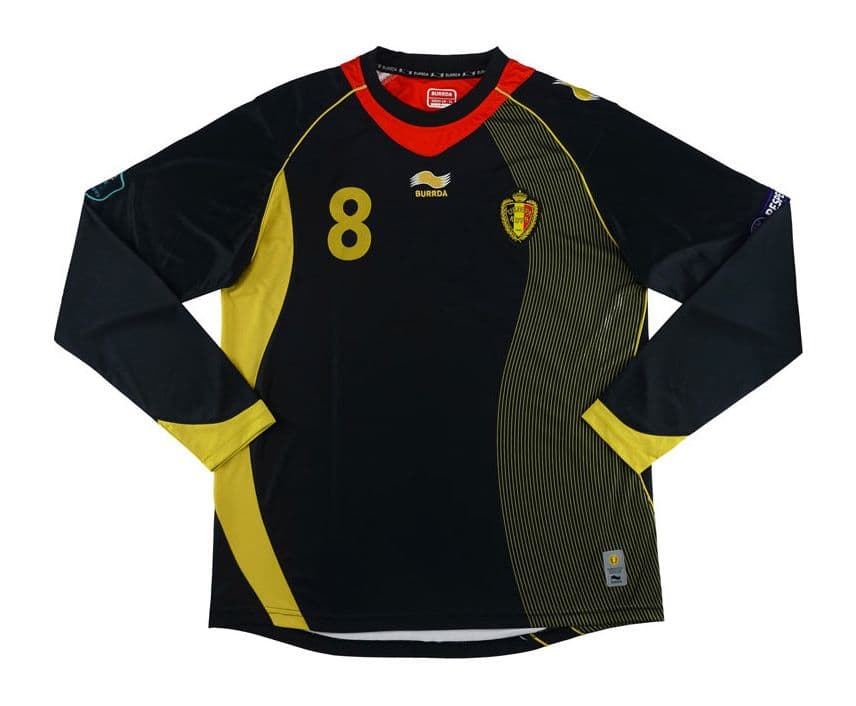 Belgium 2011 away kit