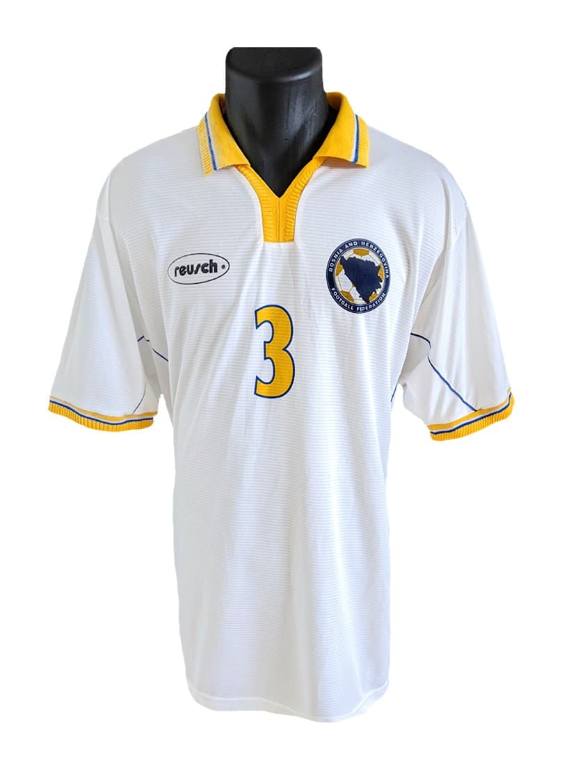 Bosnia Herzegovina 2001 third kit