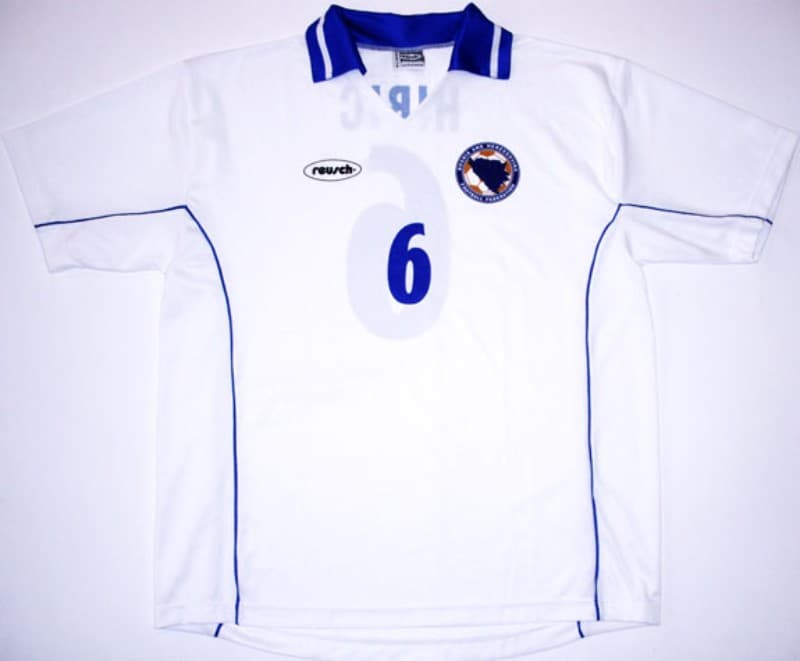 Bosnia Herzegovina 2002 home kit