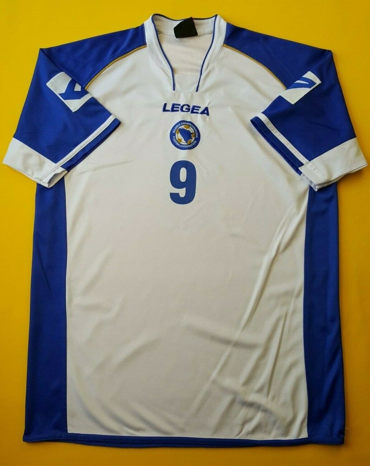 Bosnia Herzegovina 2006 home kit