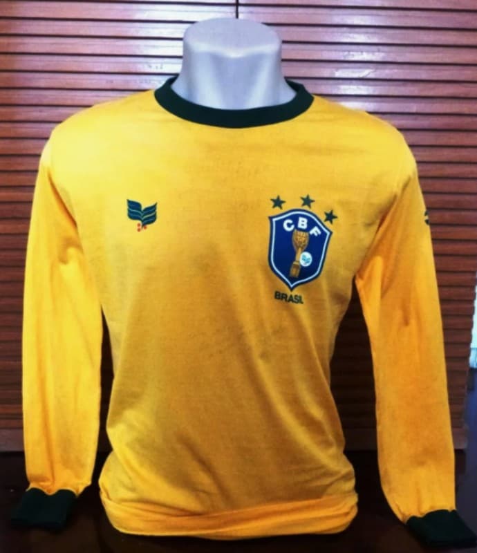 Brazil 1983 home kit