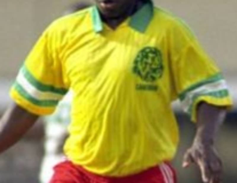 Cameroon 1992 away kit
