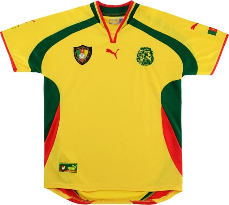Cameroon 2000 away kit
