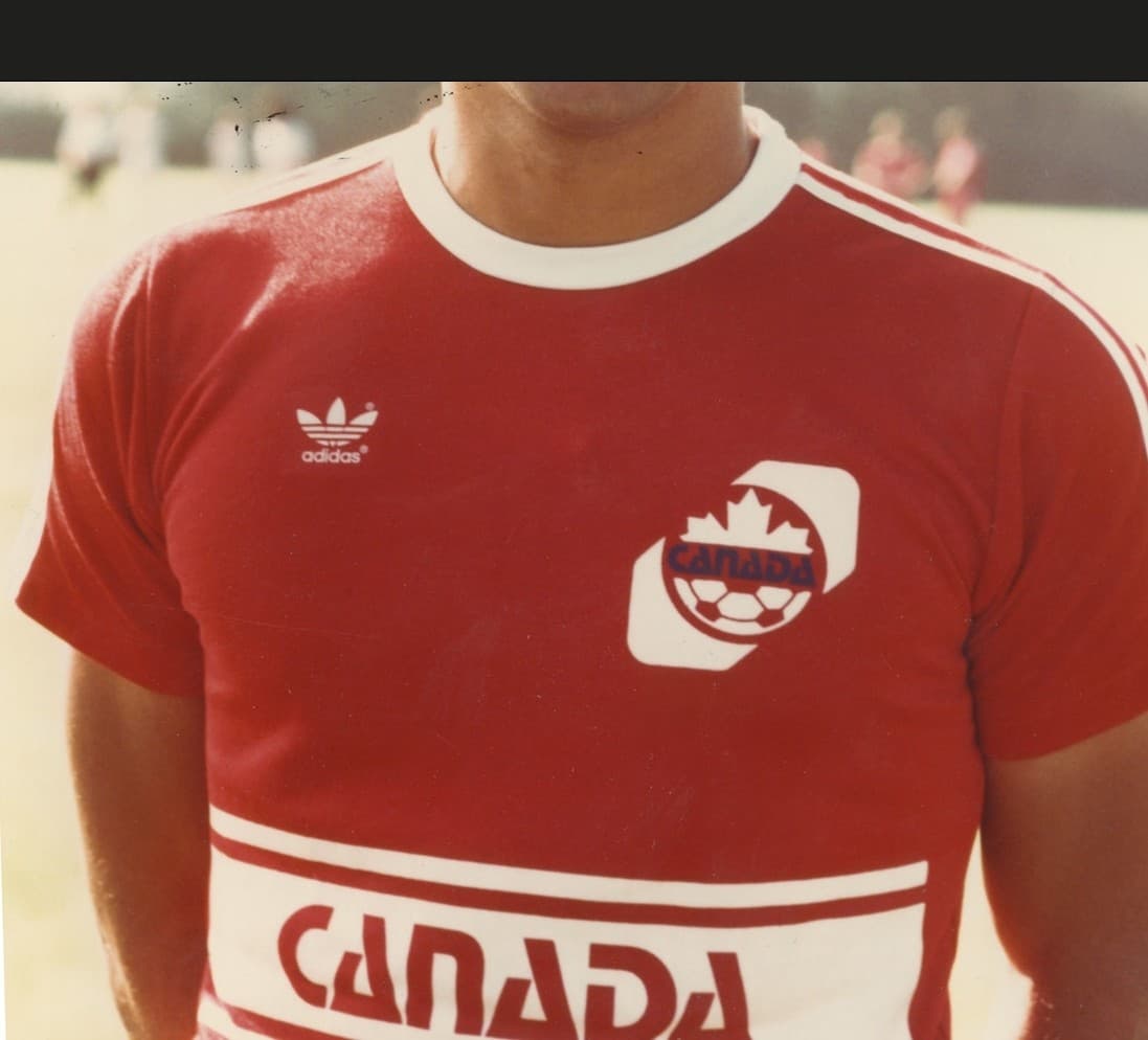 Canada 1982 home kit
