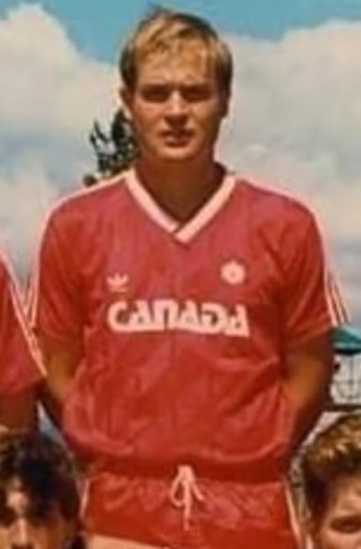 Canada 1988 home kit