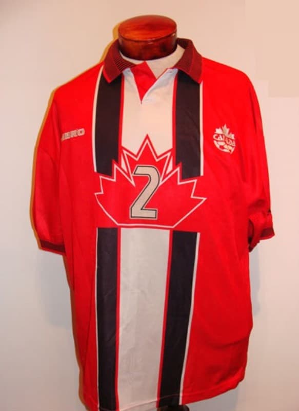 Canada 1998 home kit