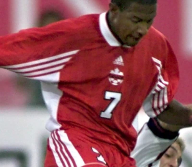 Canada 1999 home kit