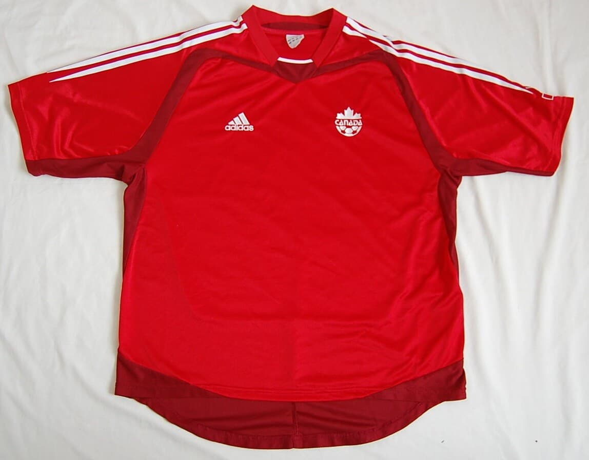 Canada 2004 home kit