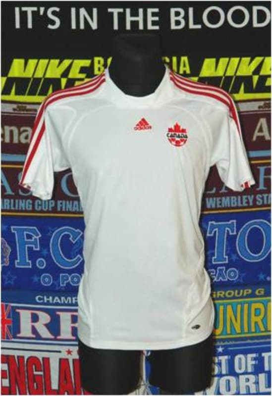 Canada 2010 away kit