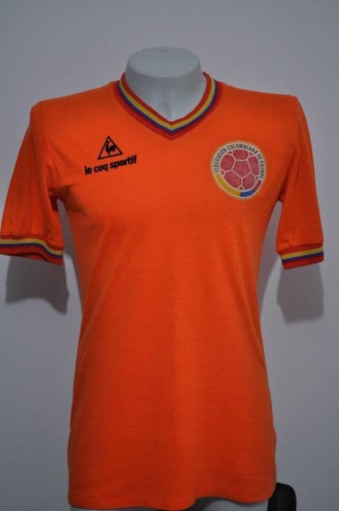 Colombia 1980 home kit