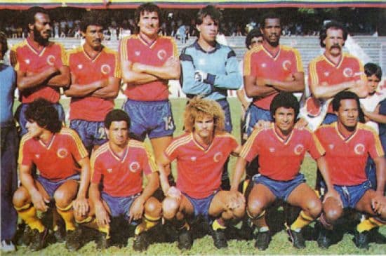 Colombia 1985 home kit