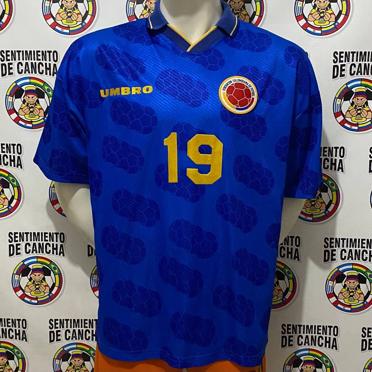 Colombia 1994 away kit