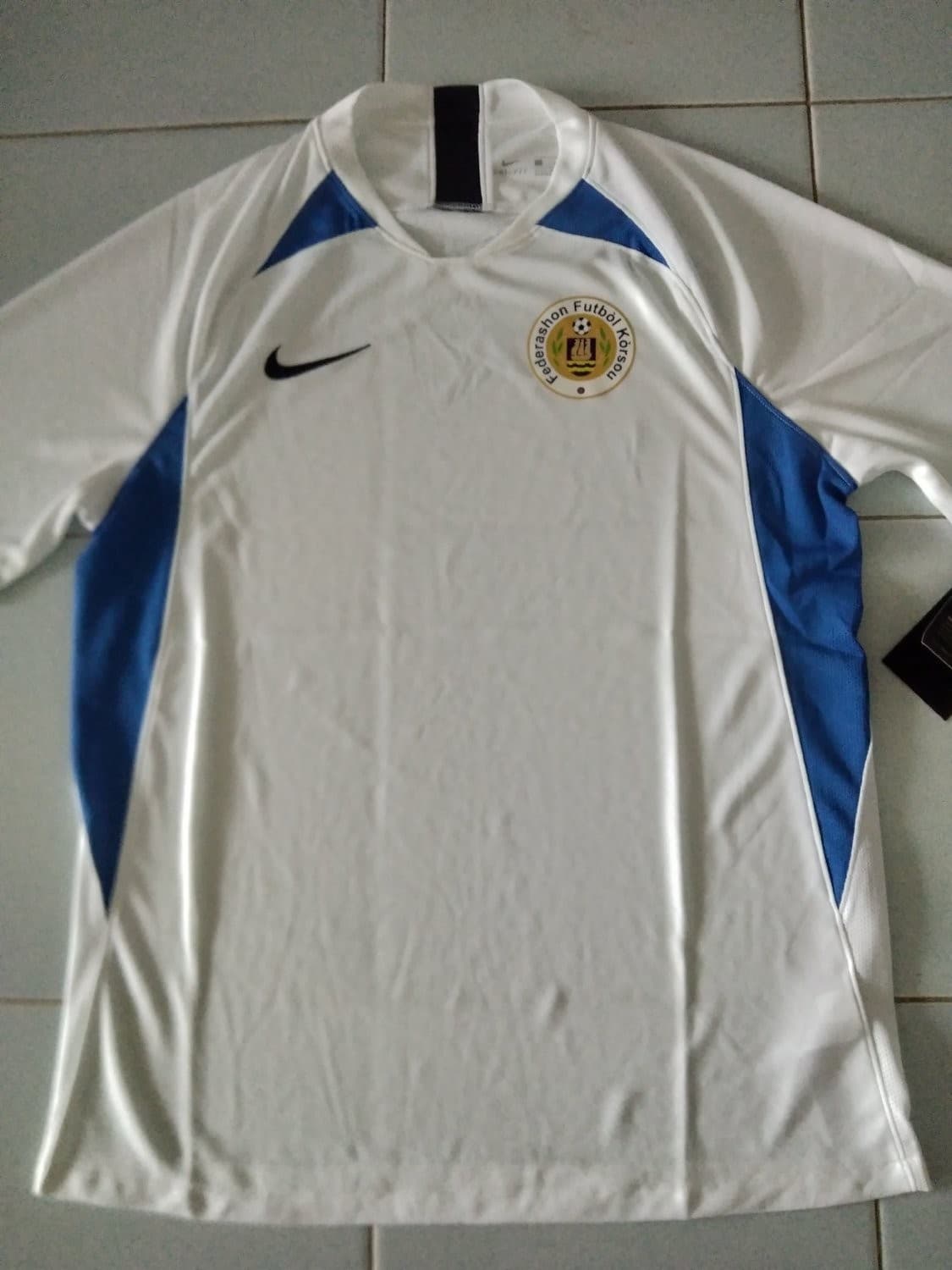 Curacao 2020 away kit