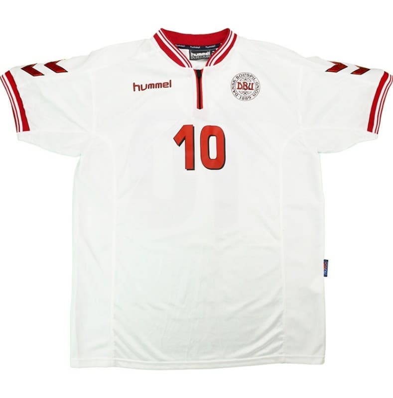 Denmark 2000 away kit