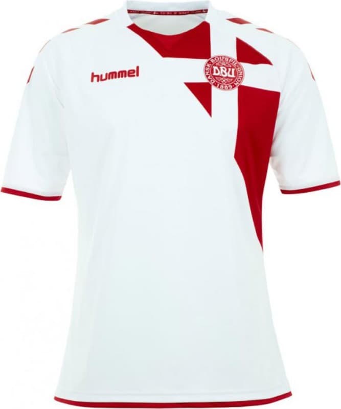 Denmark 2016-17 away kit