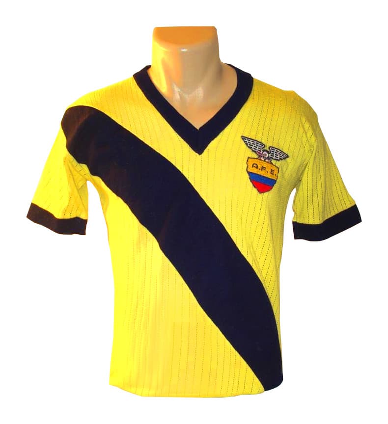 Ecuador 1972 home kit