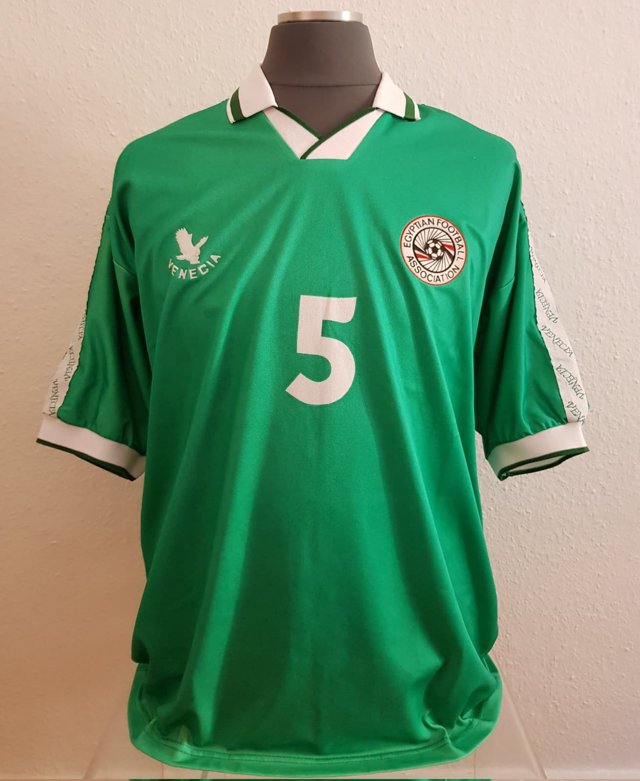 Egypt 1998 away kit