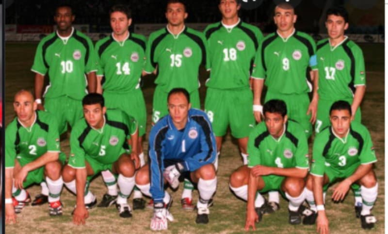 Egypt 2001-02 away kit