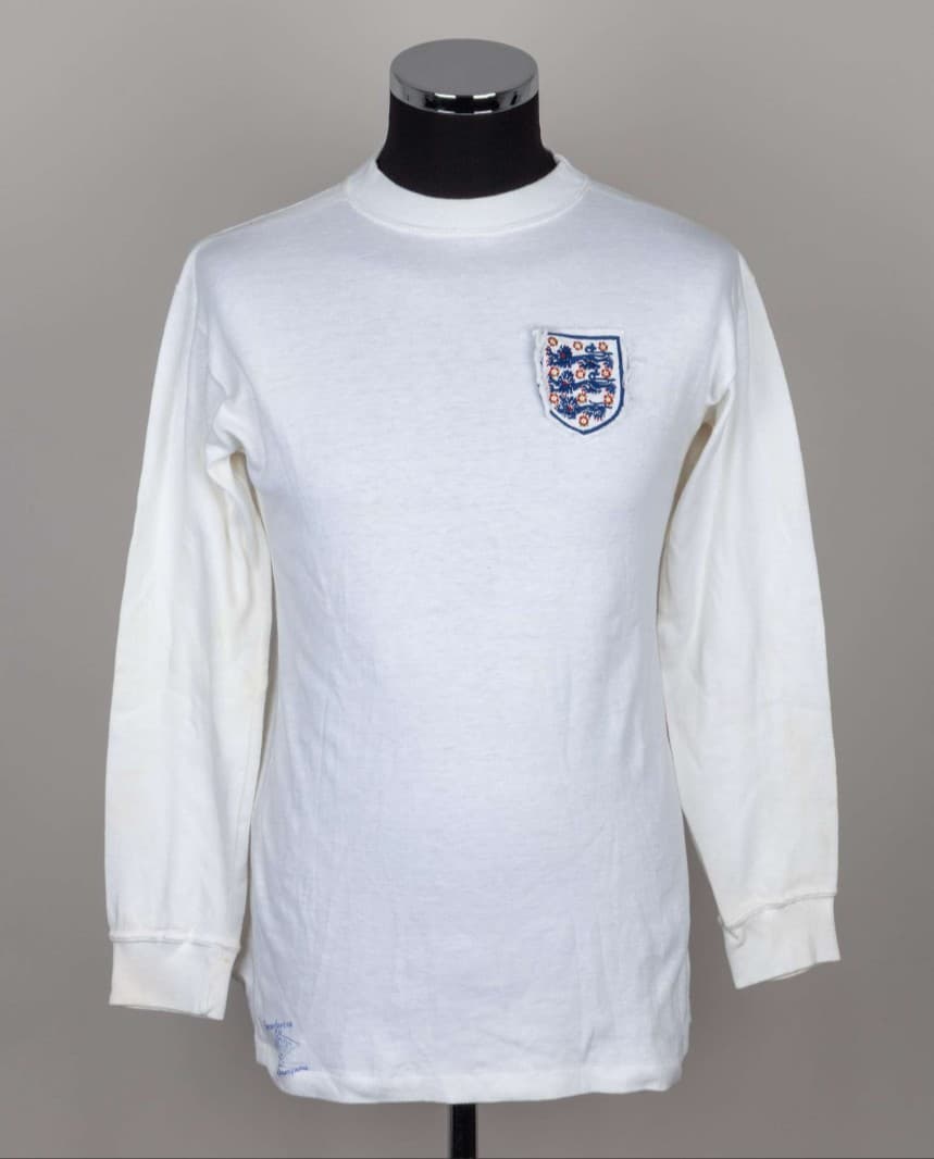 England 1972 home kit