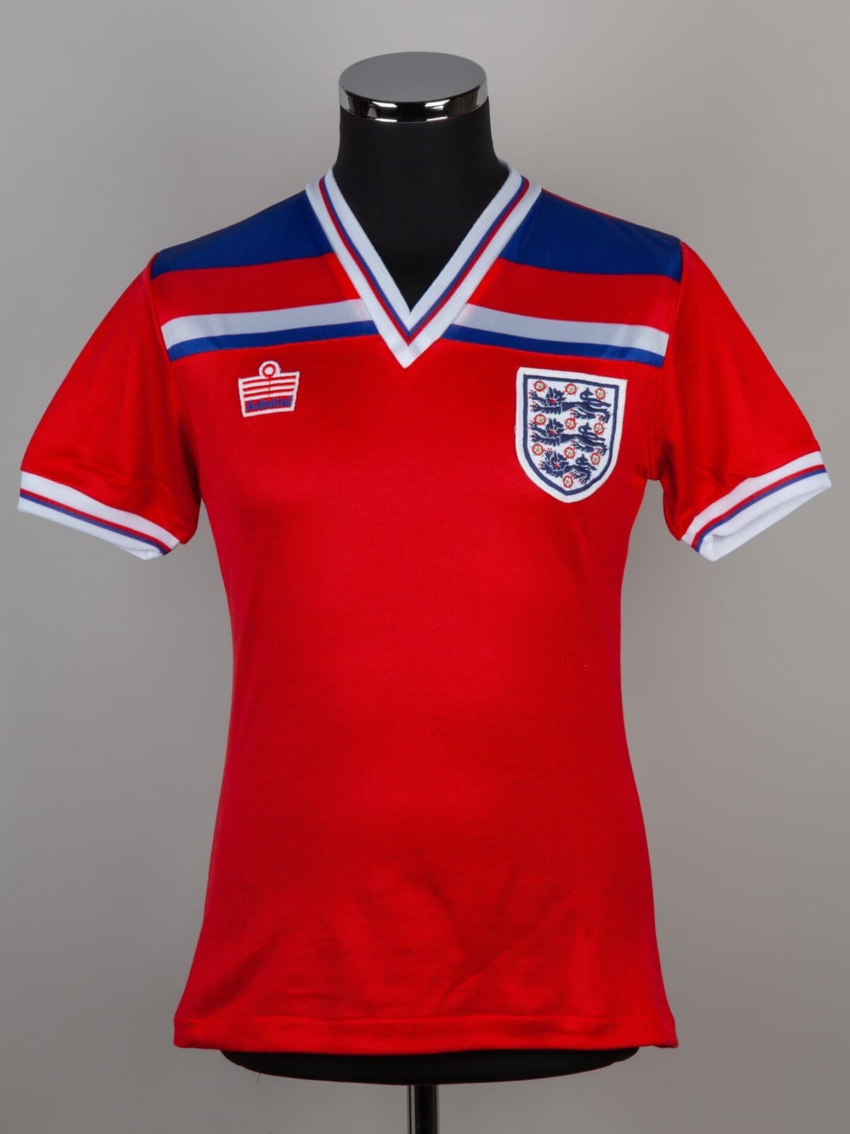 England 1982 away kit