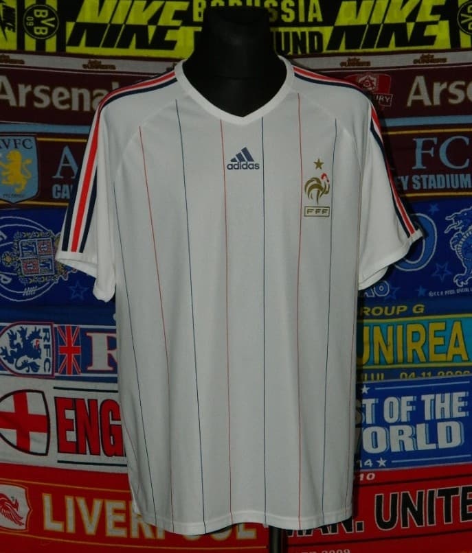 France 2009 away kit