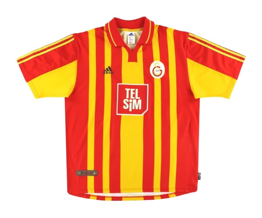 Galatasaray 2000-2001 home kit