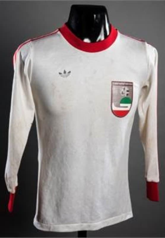 Iran 1978 home kit