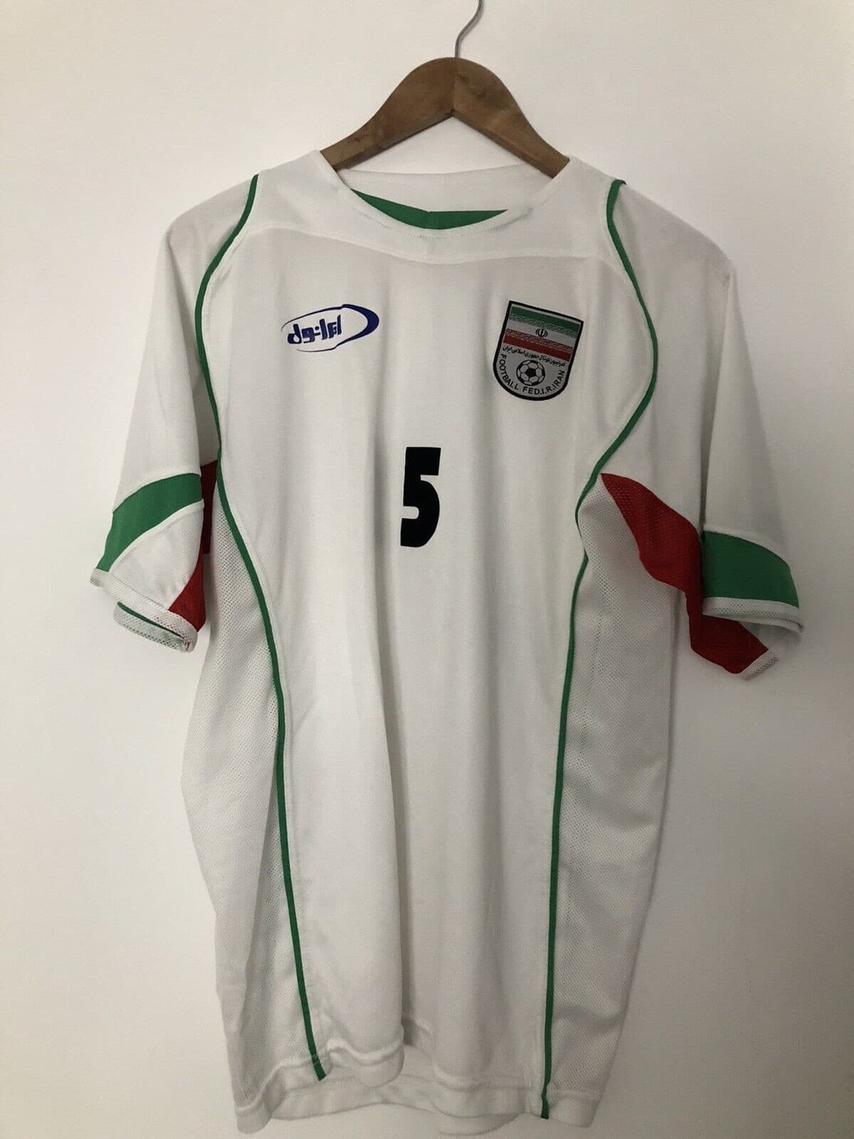 Iran 2004 home kit