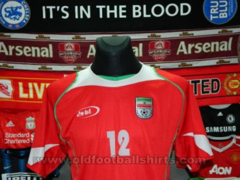 Iran 2005-06 away kit
