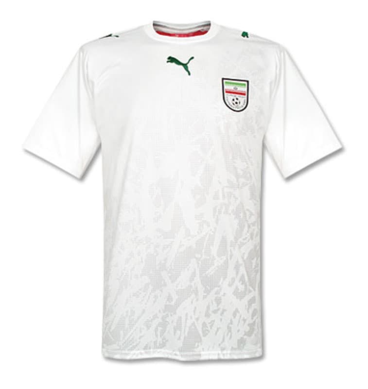 Iran 2006 home kit