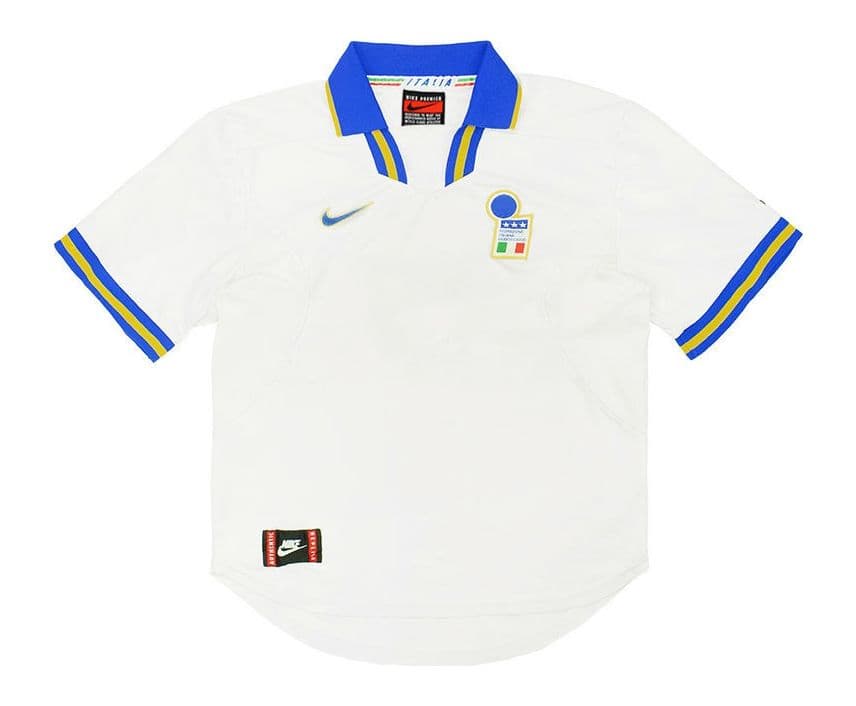 Italy 1996 away kit