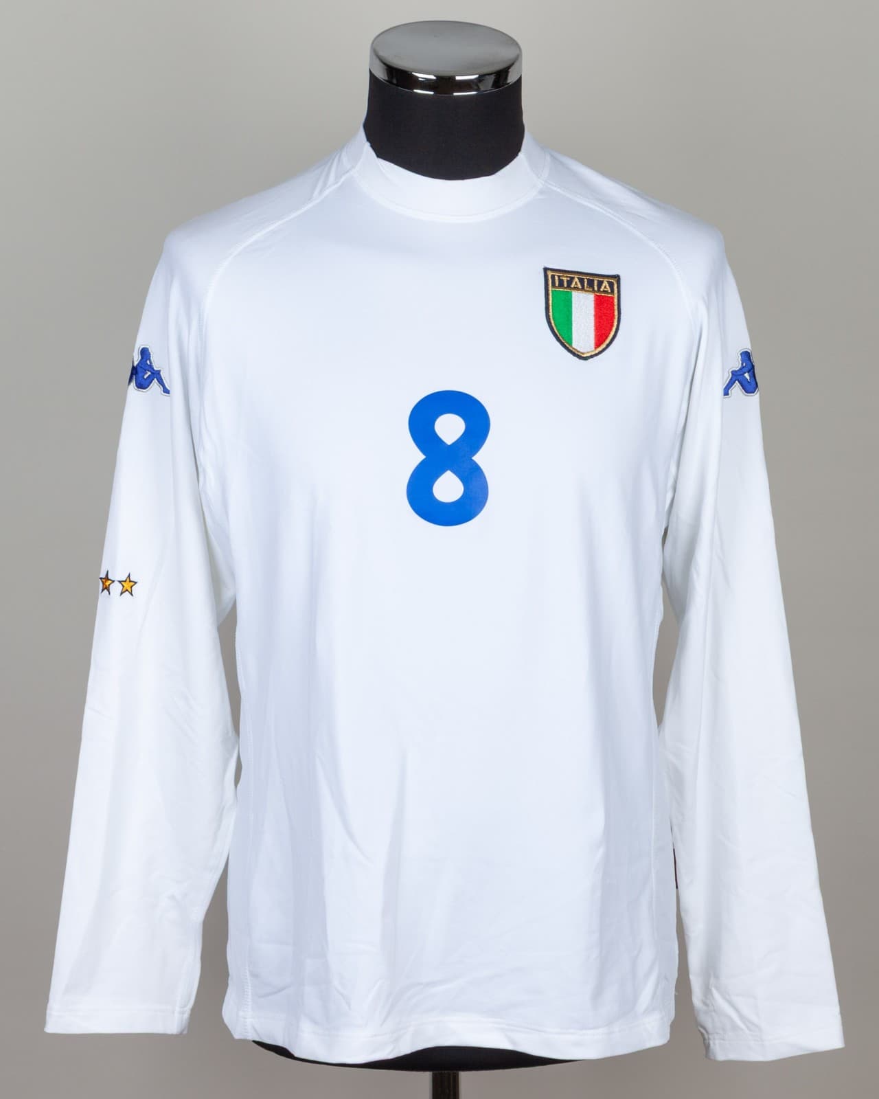 Italy 2002 away kit