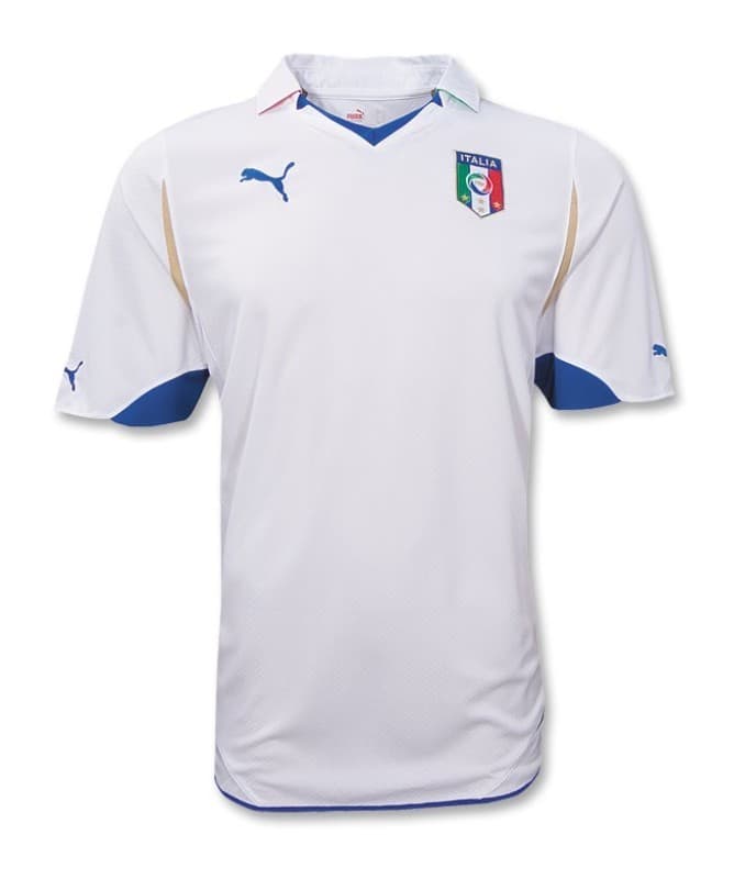 Italy 2010-11 away kit