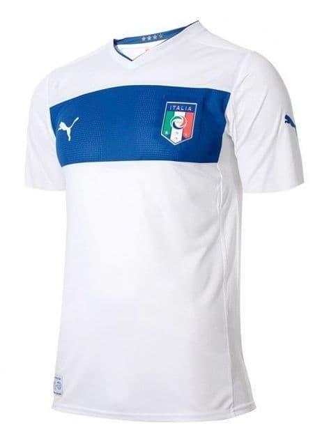 Italy 2012 away kit