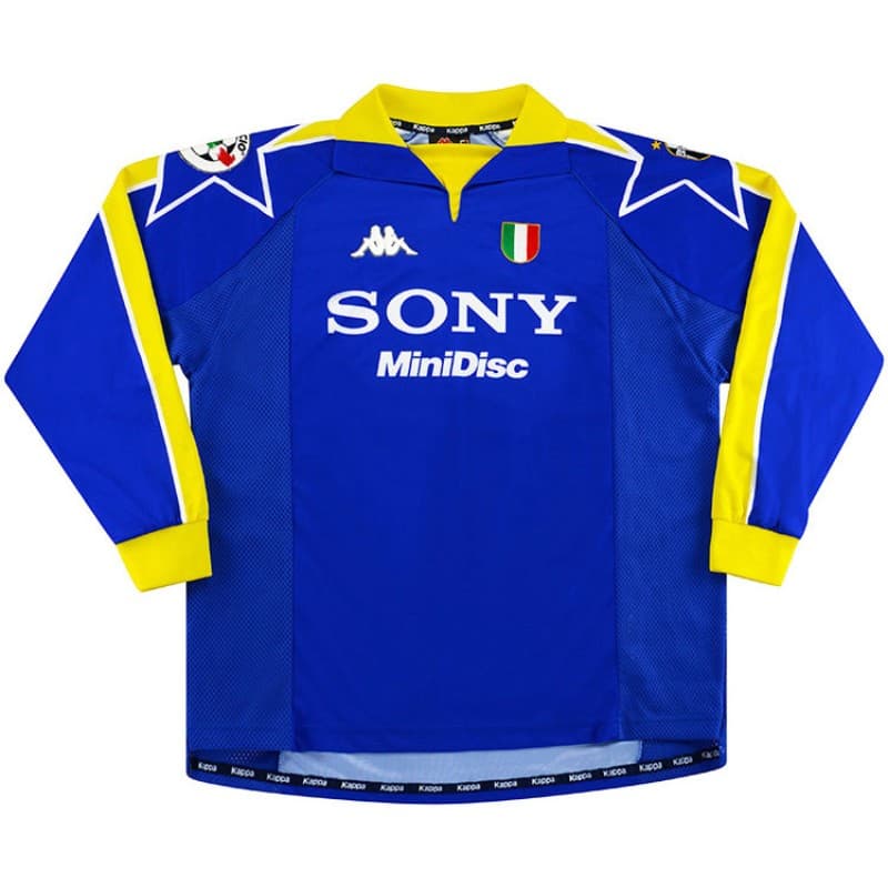 Juventus FC 1997-1998 away kit
