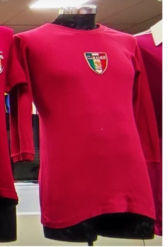 Mexico 1971 away kit