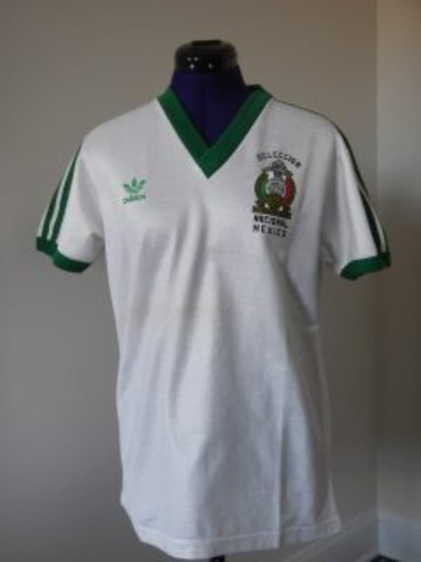 Mexico 1984 third kit