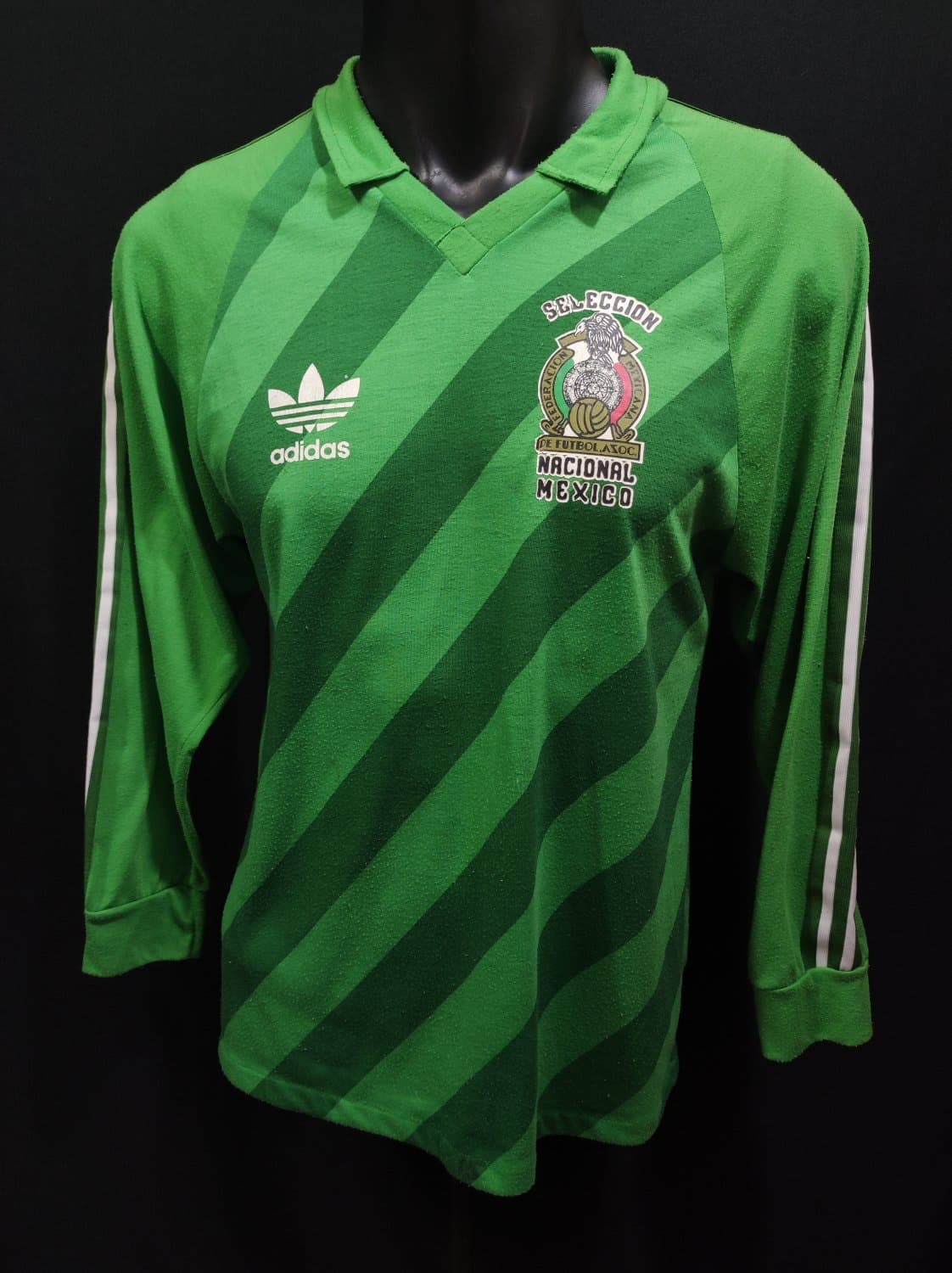 Mexico 1987 home kit
