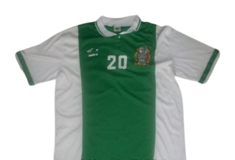 Mexico 1991 home kit