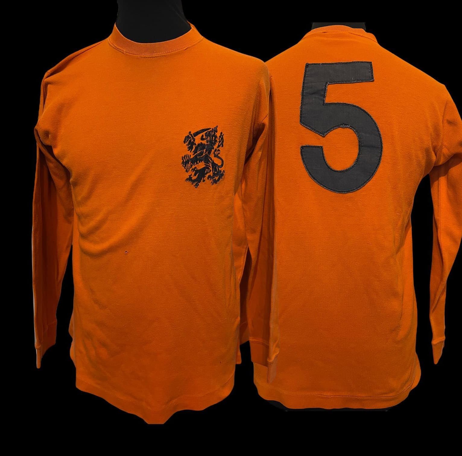 Netherlands 1973 home kit